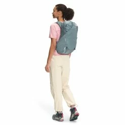 Discount ⌛ The North Face Chimera 24 ???? Backpack - ???? Women's ???? -KAVU Shop NF0A3GA3 4D7 modelback rsz 29909.1656107410